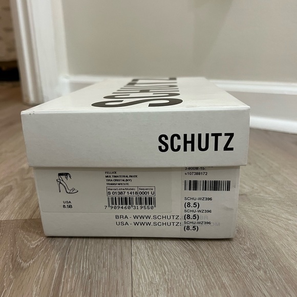 Schutz X Revolve Felice Sandal - Picture 4 of 7